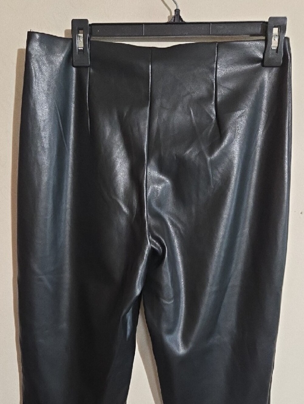 Fabletics Vegan Leather Pants Hight Waisted Lined Flexible Edgy Form Fitting - Picture 8 of 15